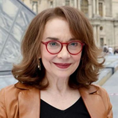 Elaine Sciolino