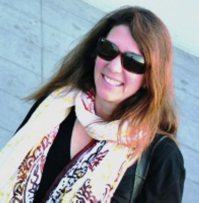  ELAINE GLUSAC