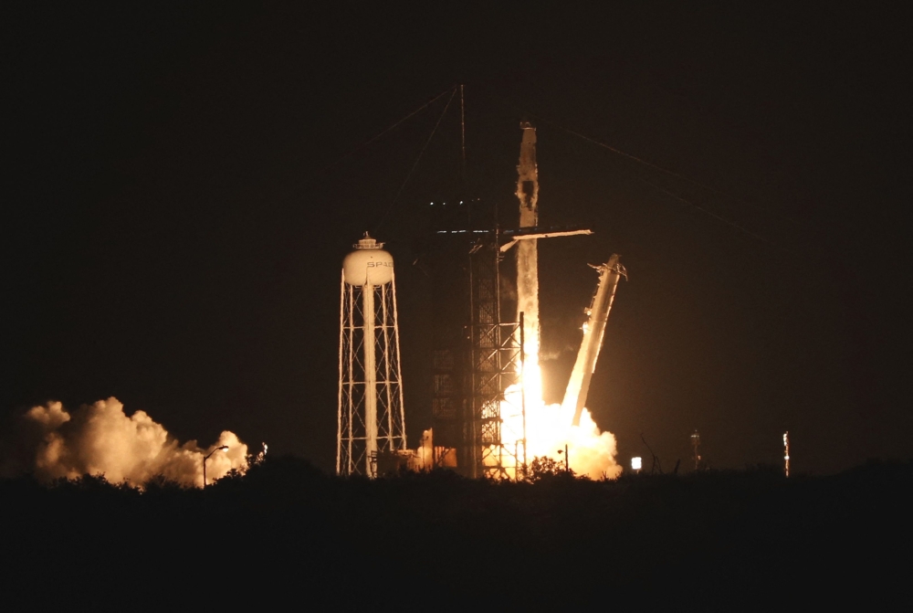 US-EUROPE-SPACEX-SPACE
