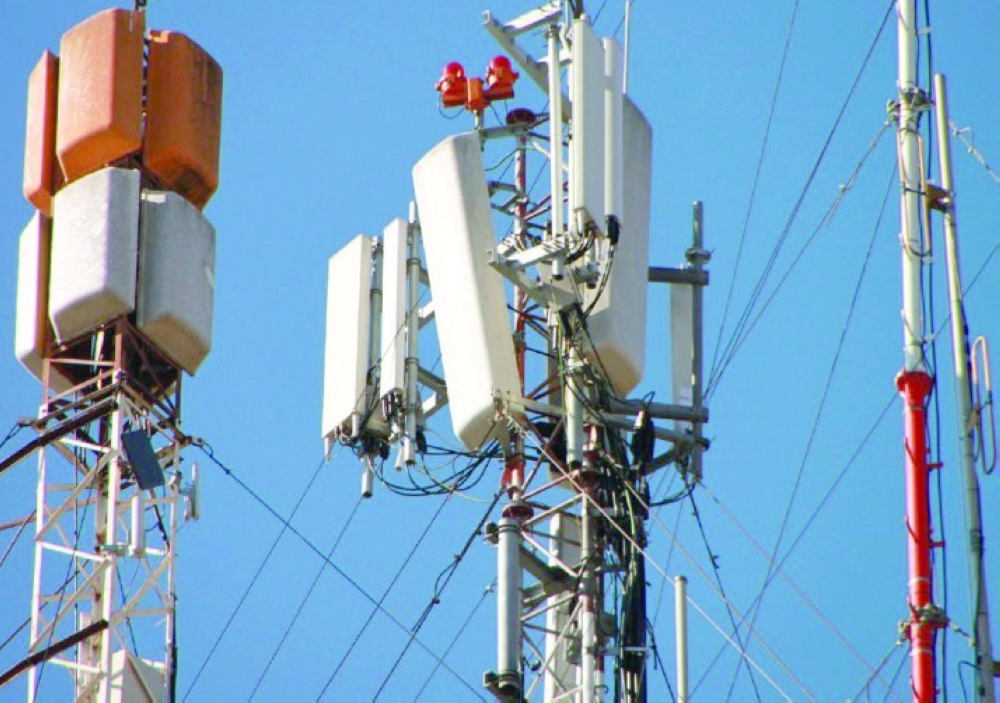 Omantel-telecom-services-714x502