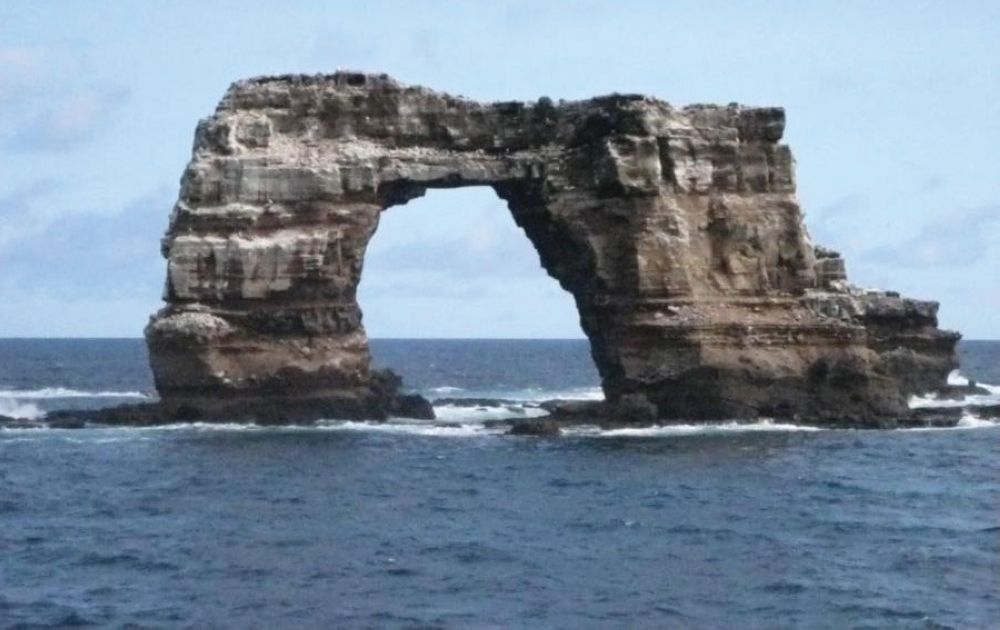 Darwin’s Arch in Galapagos collapses due to ‘erosion’ Oman Observer