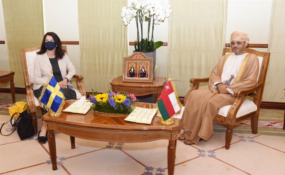 Foreign Minister Receives Swedish Counterpart3