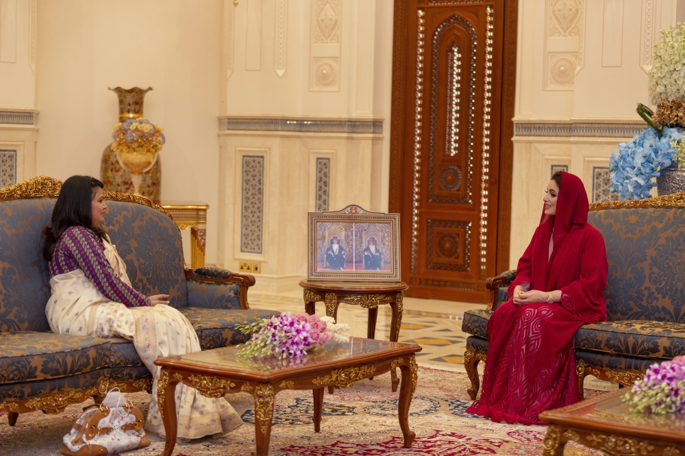 Honourable lady receives Nepali Ambassador