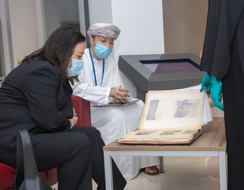 Oman Photographs Album5