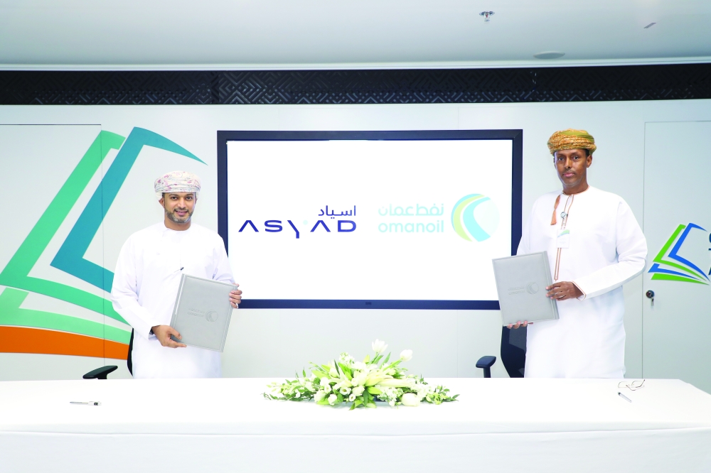 13 Pact signed to supply bunker fuel to Asyad Group ships