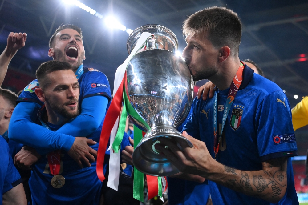 FBL-EURO-2020-2021-MATCH51-ITA-ENG-TROPHY