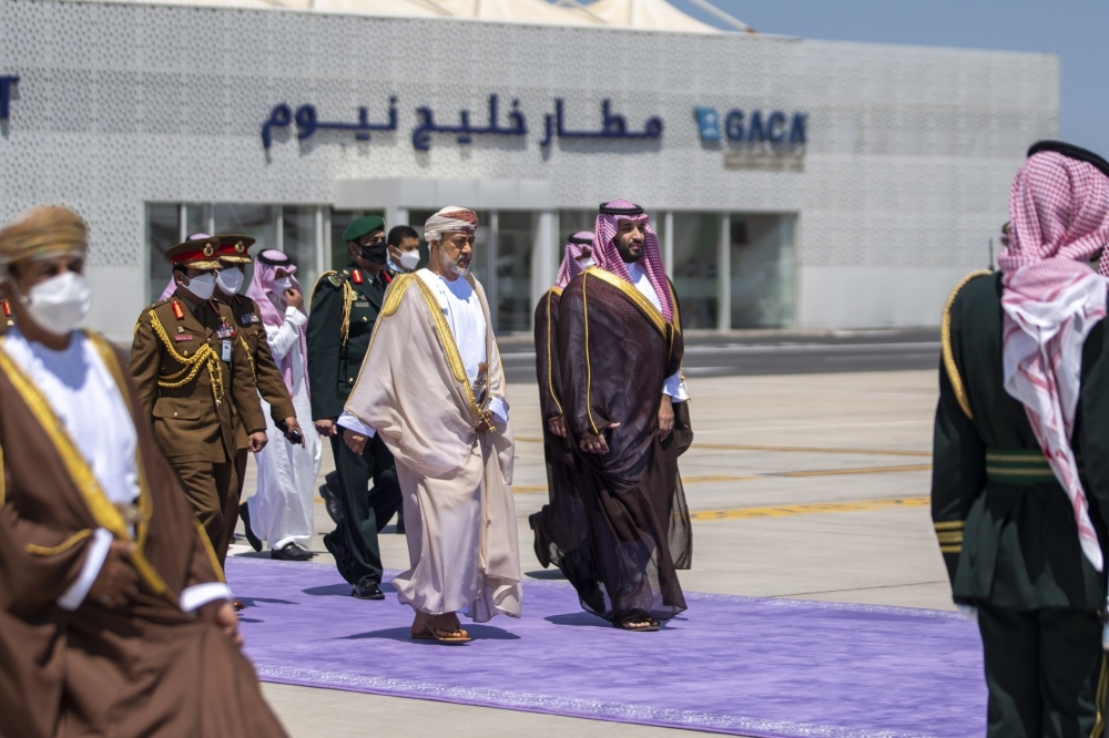 His Majesty the Sultan was seen off at Neom Bay Airport by HRH Prince Mohammed bin Salman al Saud, Crown Prince, Deputy Prime Minister, and Minister of Defense of the Kingdom of Saudi Arabia.
