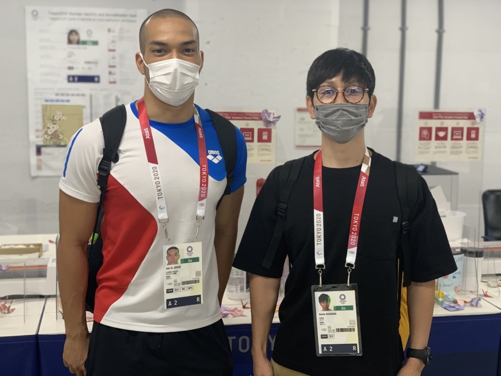 Issa al Adawi with his Japan coach Kenta.