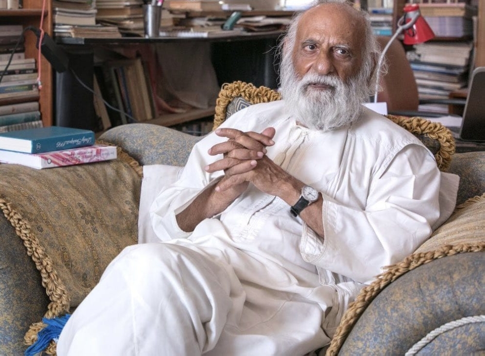 Sadiq Jawad Suleiman was one of the founders of Omani Society for Writers and Literates