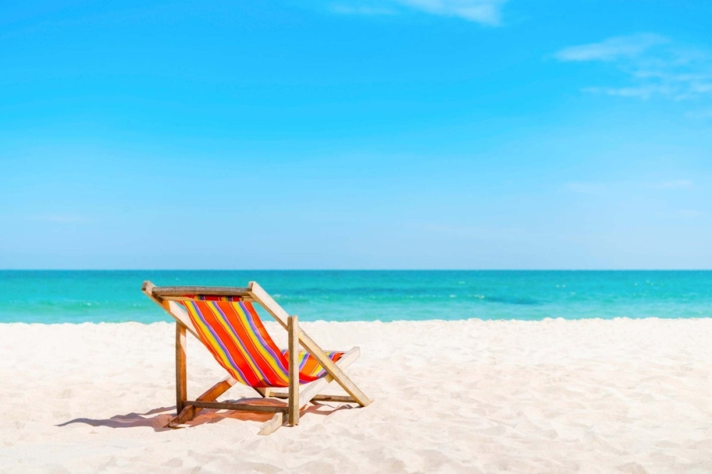 holidays-2020-should-you-stay-or-go