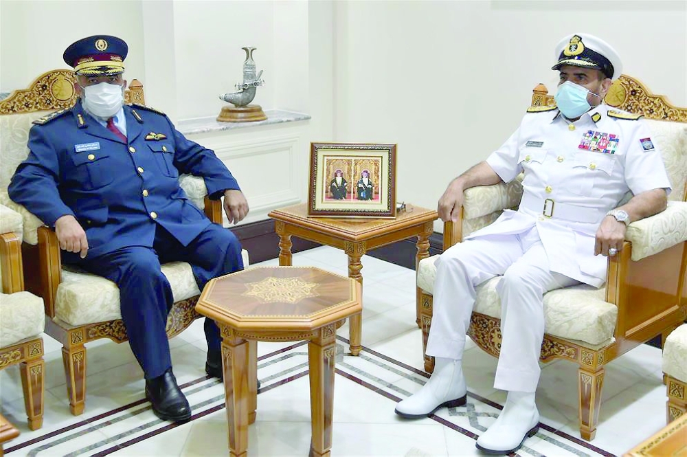 SAF Chief of Staff Holds Session of Talks with Qatari Armed Forces Chief of Staff