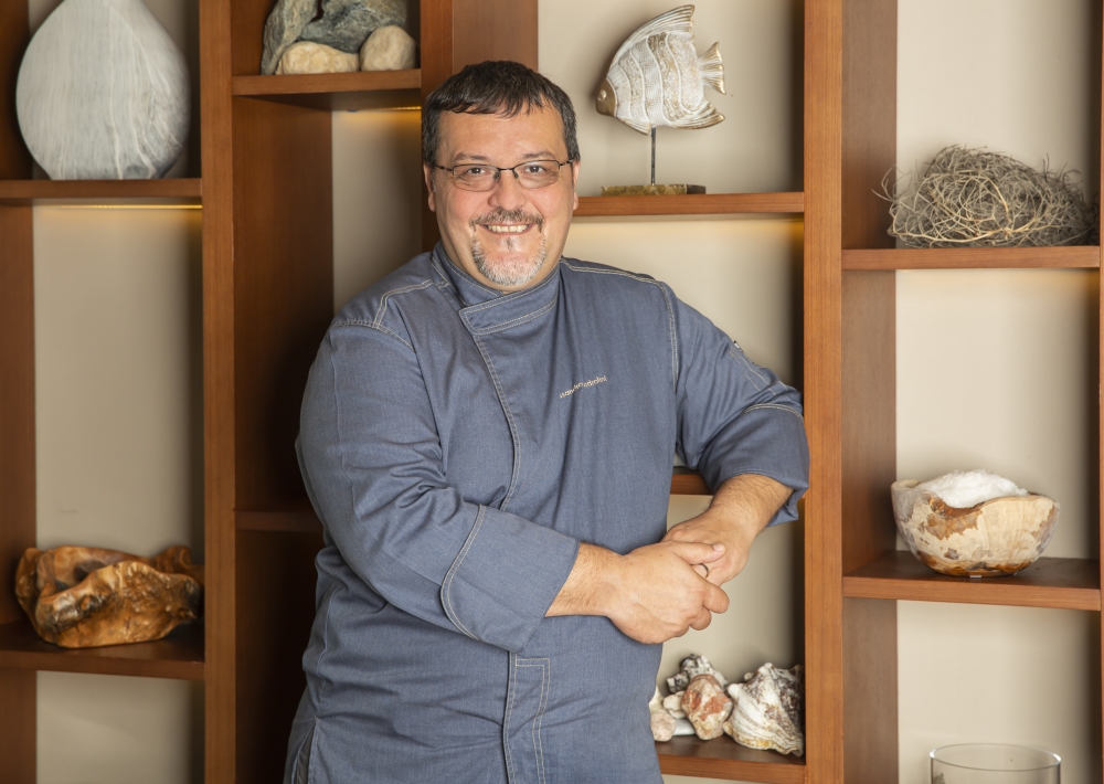 Alila_Hinu_Bay_Chef_Alessandro_