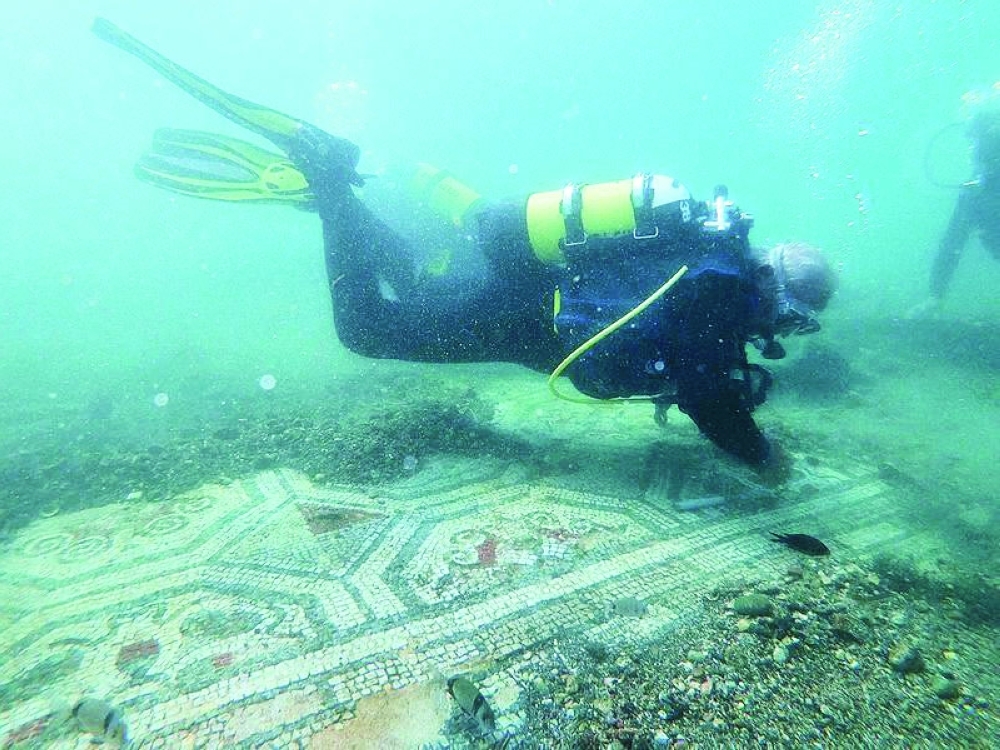 Ancient-ruins-gallery_17b67b35425_original-ratio