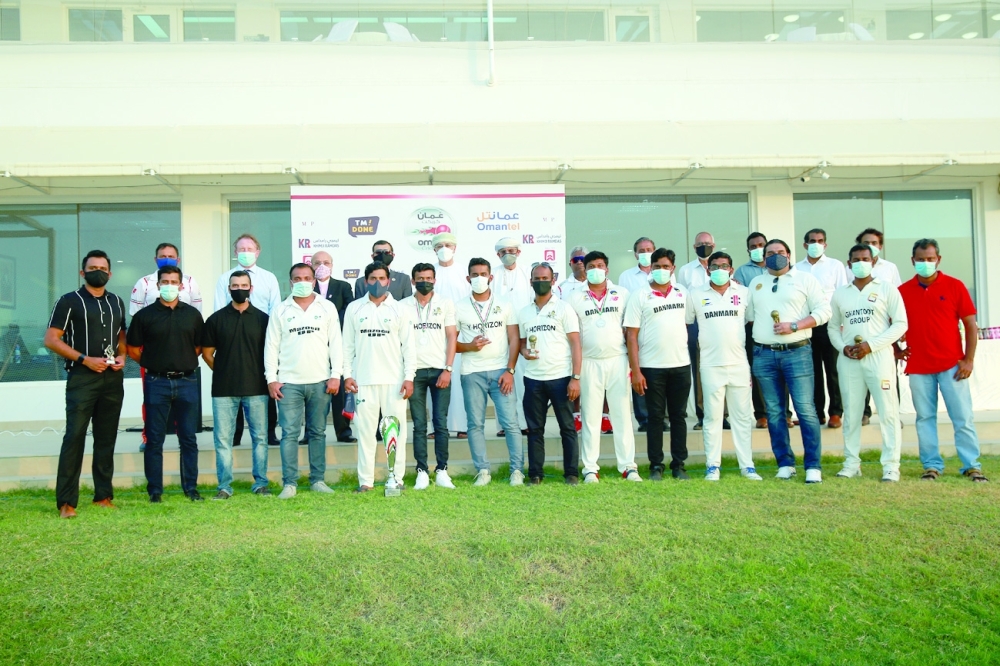E and F division teams