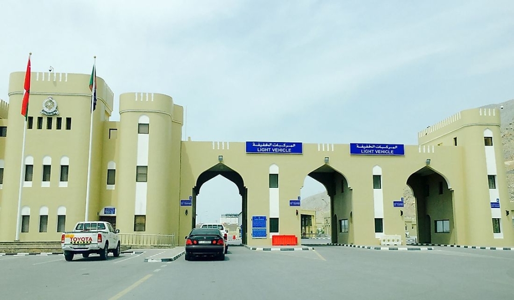 OmanUAE land border to fully open from Sept 1 Oman Observer