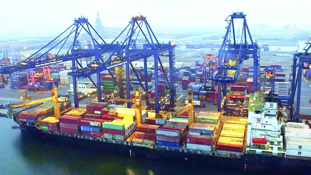 sohar port containers