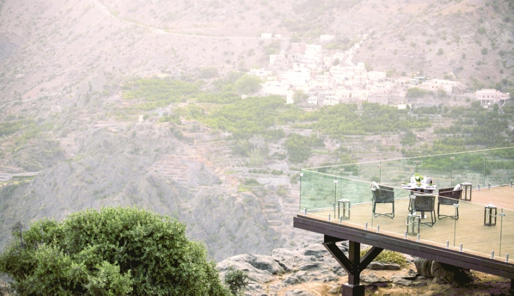 Anantara-Al-Jabal-Al-Akhdar-916x528