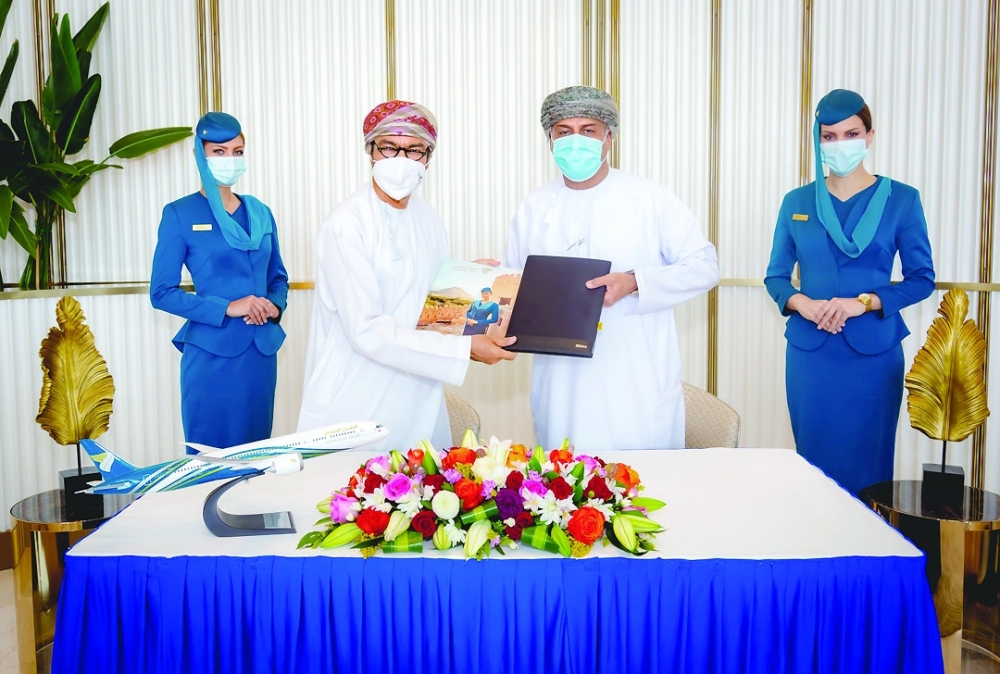 Oman Air Holidays and tripsnstay 