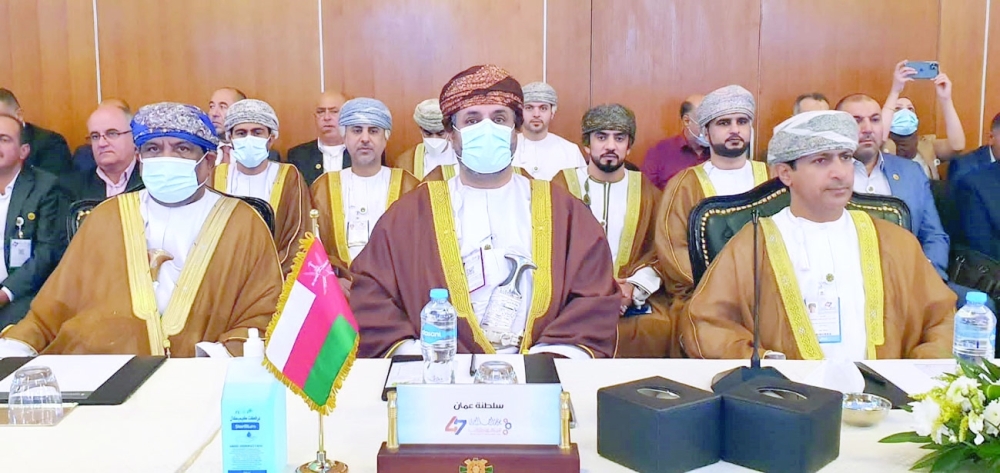 مشاركة-السلطنة-في-مؤتمر-العمل-العربي-للدورة-(47)-بوفد-يضم-أطراف-الإنتاج-الثلاثة