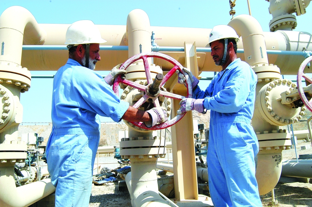PDO oil workers