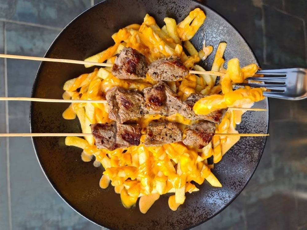 Melts Restaurant (3)