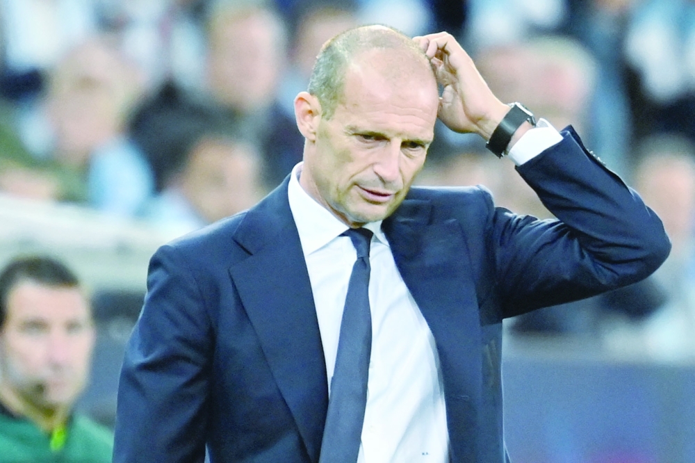 Juventus' Italian coach Massimiliano Allegri reacts from the sidelines during the UEFA Champions League group H football match Malmo FF vs Juventus F.C. in Malmo, Sweden on September 14, 2021.  (Photo by Jonathan NACKSTRAND / AFP)

