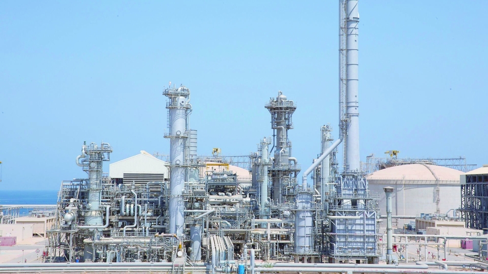 LNG_plant_in_Qalhat_near_Sur_Oman