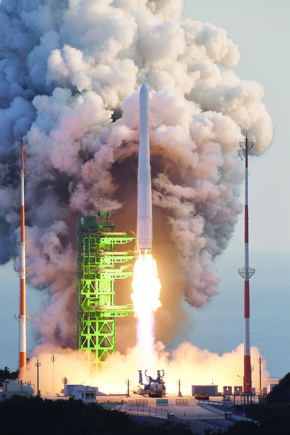 KSLV-II NURI rocket launches from its launch pad of the Naro Space Center in Goheung, South Korea, on Thursday. - Reuters 