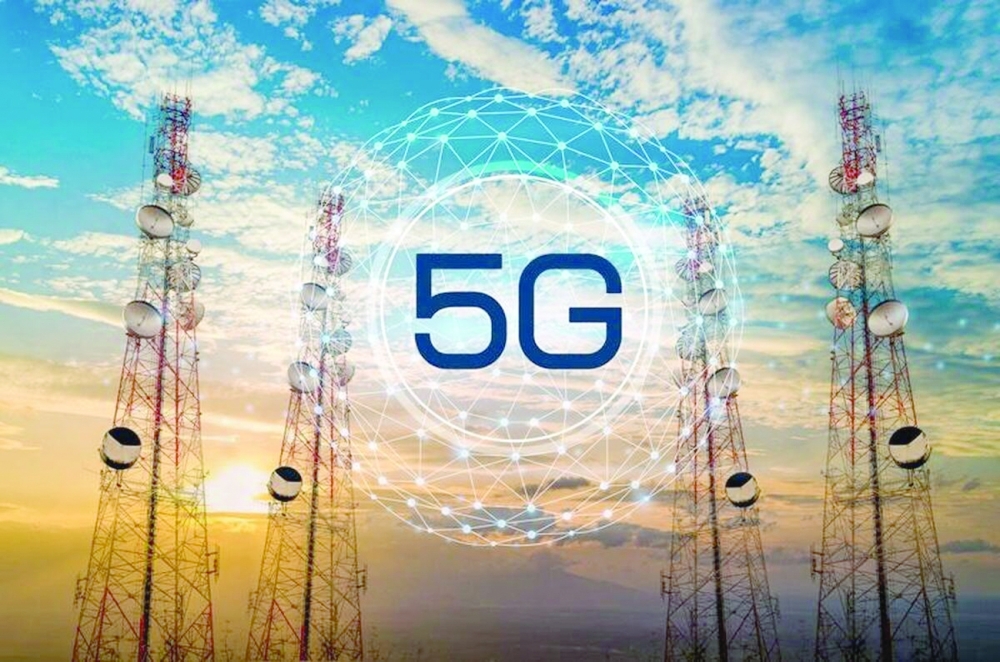 5G Telecommunication tower antenna in morning sky Evening sky