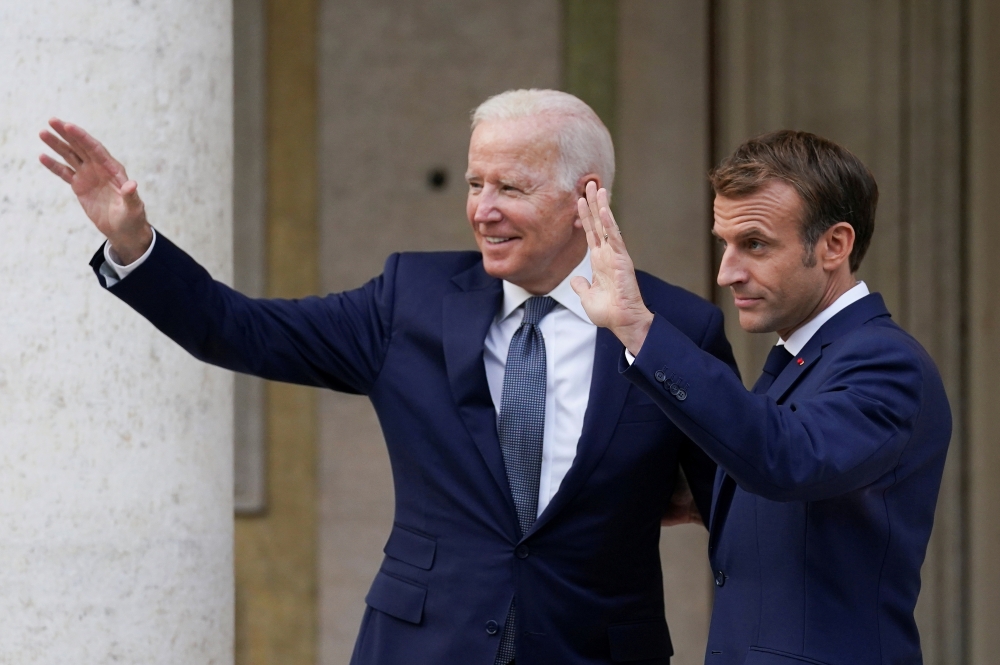 Joe Biden and Emmanuel Macron 