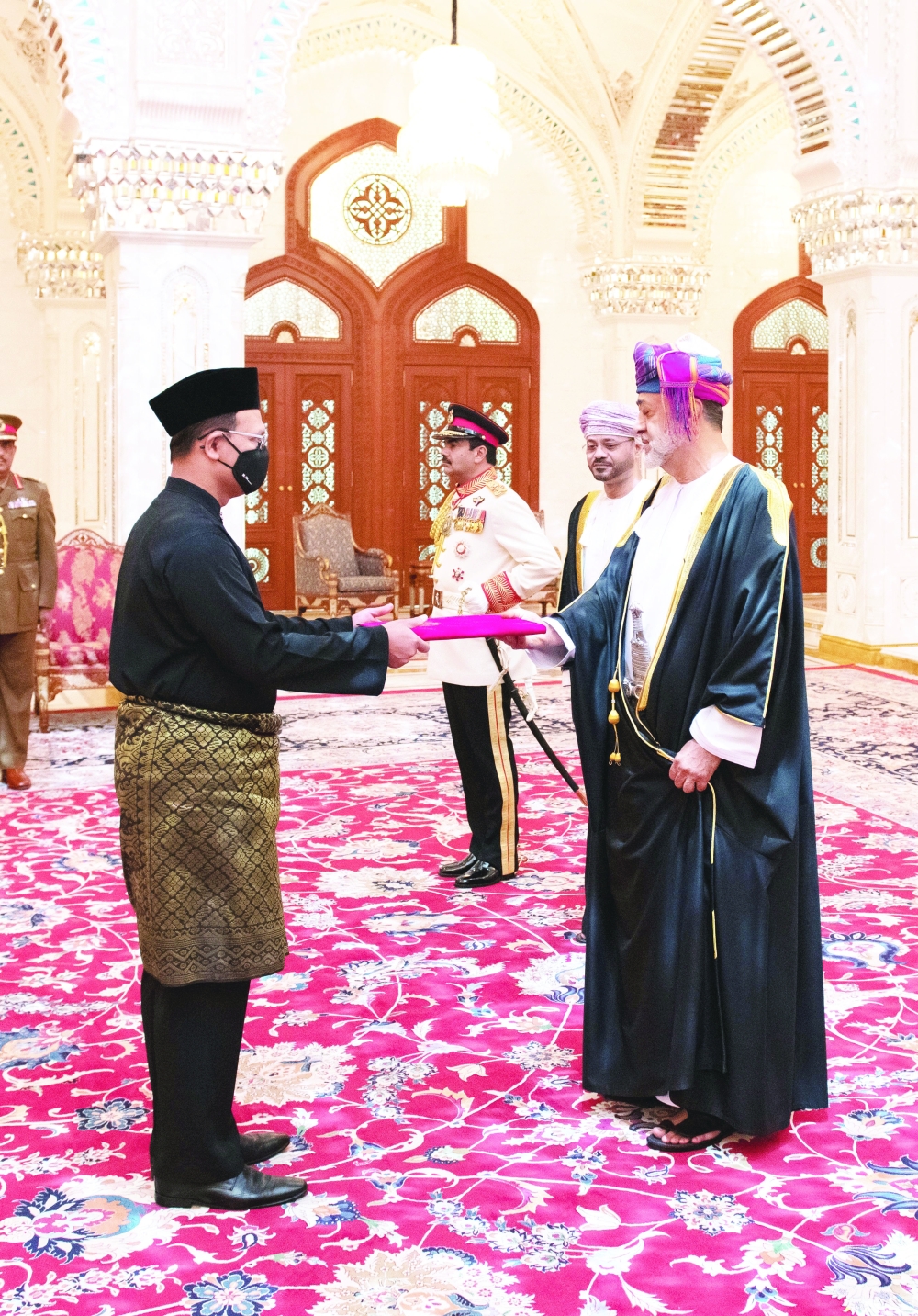 Shaiful Anuar Mohammad, Extraordinary and Plenipotentiary Ambassador of Sultan Abdullah Sultan Ahmad Shah, King of Malaysia, accredited to the Sultanate of Oman