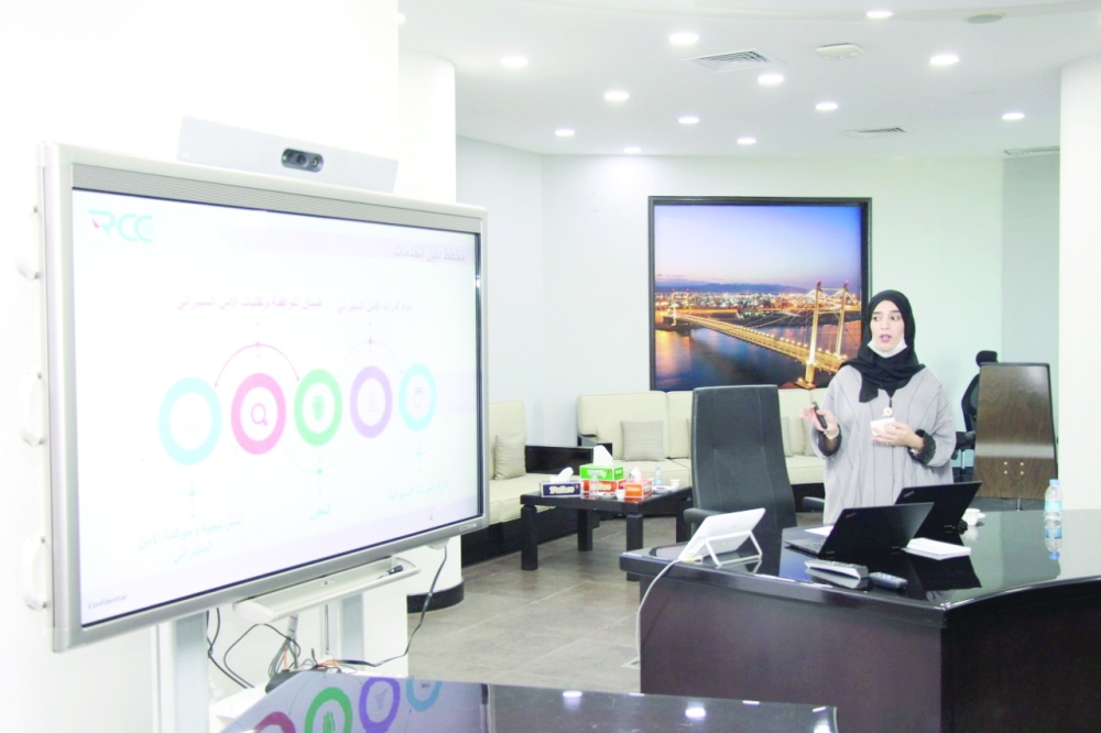 Syrian Delegation Visits Oman National CERT 3