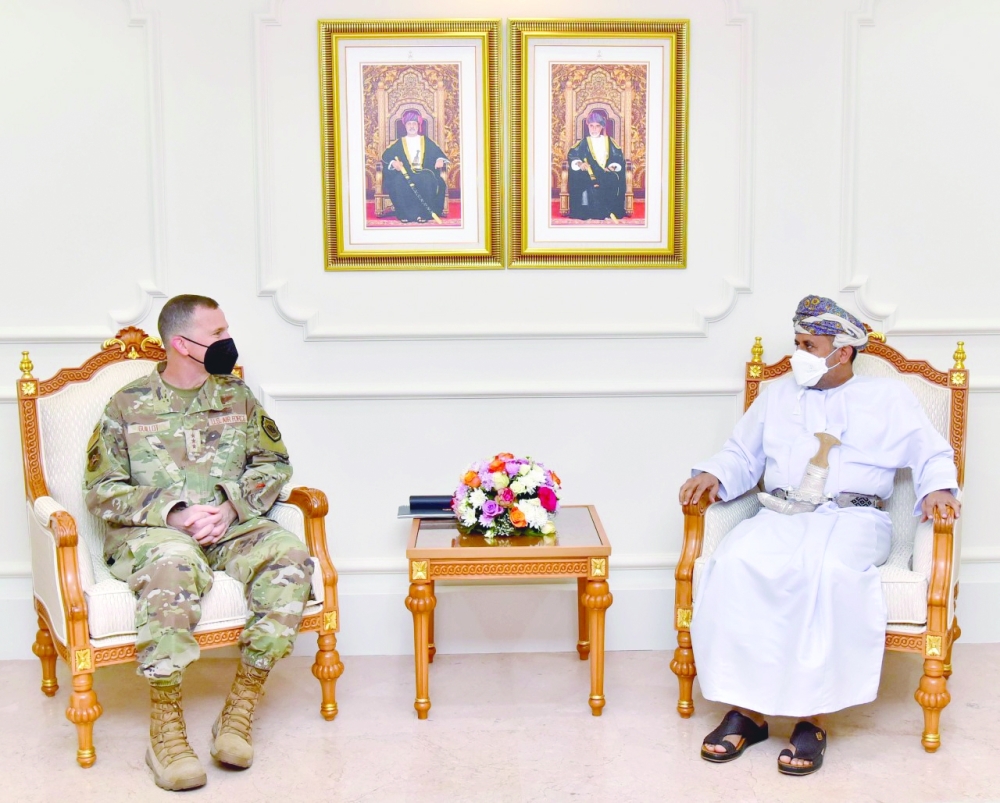 Defence Secretary General Receives Commander of US 9th Air Force
