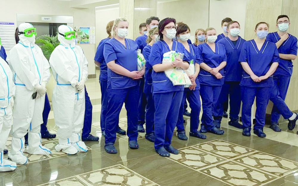 The bonus for doctors and nurses on duty during the New Year holiday period is set to be doubled. 