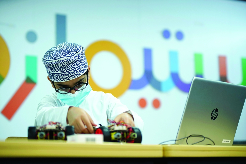 Future Omani scientists (1)