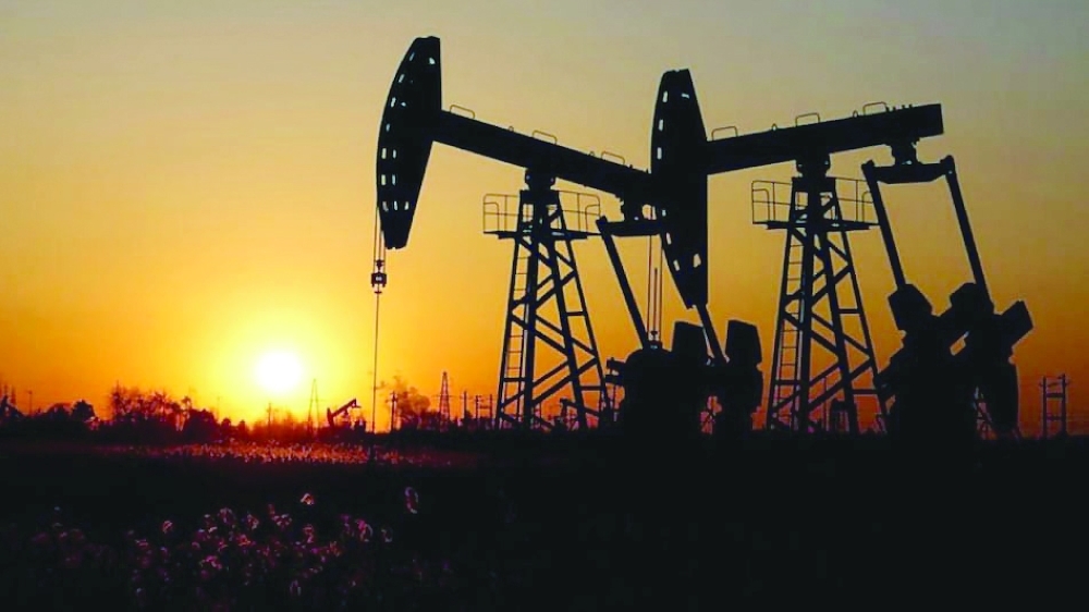 Oil prices slip from 2014 highs