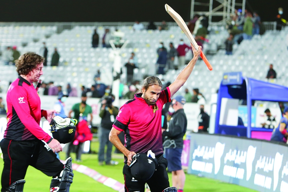 Imran Tahir of World Giants and Ryan Sidebottom of World Giants react after win the match  during match 3rd of the Howzat Legends League Cricket 2022 between World Giants and the India Maharajs held at the Oman Cricket Academy Ground, Muscat on the 22 January 2022.

Photo by Surjeet Yadav / LLC
Howzat Legends League Cricket