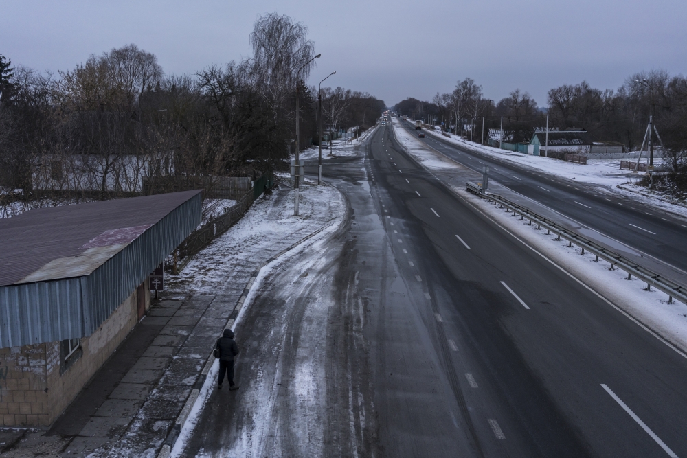The E-95 highway from Chernihiv towards Kyiv, Ukraine, Jan. 20, 2022. (Brendan Hoffman/The New York Times)