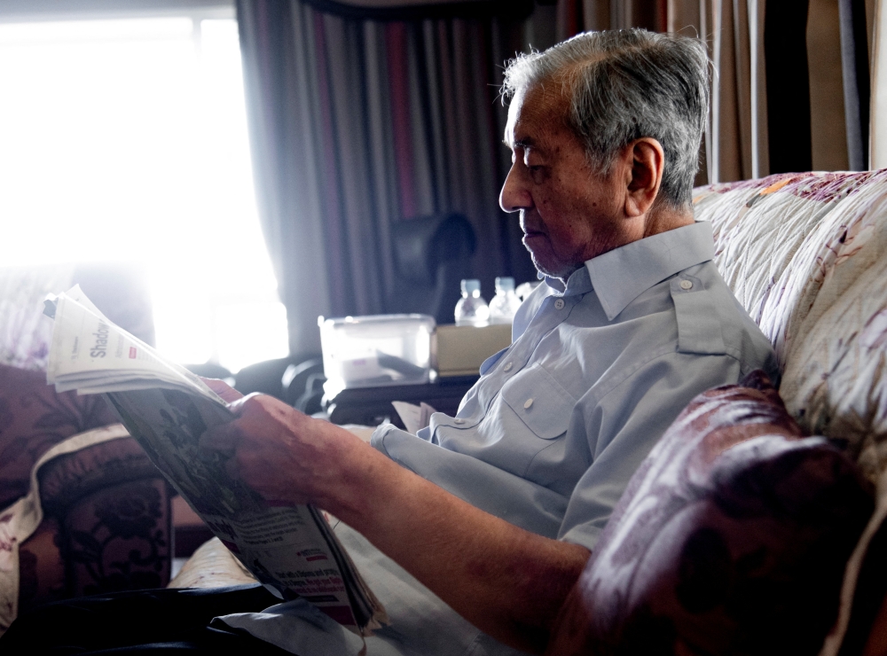 Malaysia ex-PM Mahathir allowed home but still receiving hospital treatment
