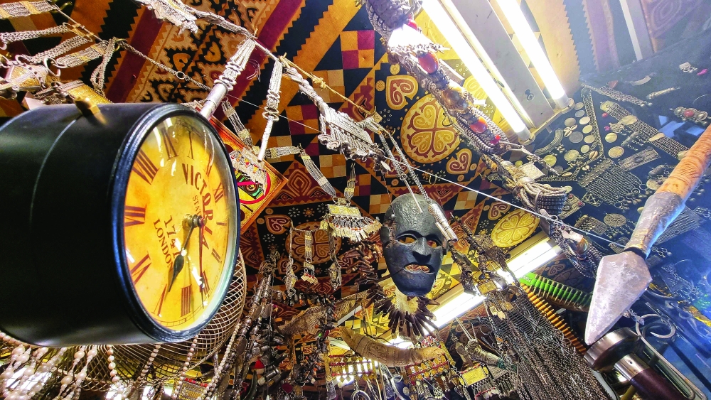 Some of the trinkets, decors and souvenirs at the souq