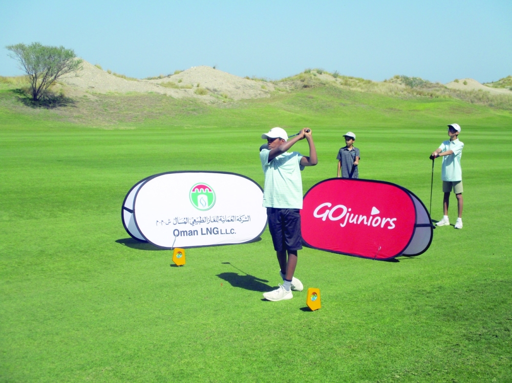 Mohib Al Kathiri at hole 1