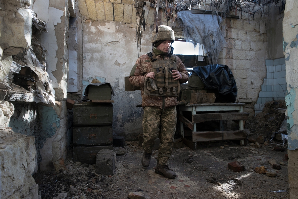 A Ukrainian Army soldier at a front line position in Krymske, in eastern Ukraine, on Saturday, Feb. 19, 2022. (Tyler Hicks/The New York Times)