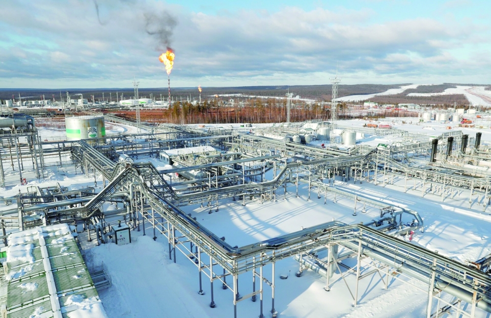 Oil prices take breather as Russia- Ukraine conflict escalates