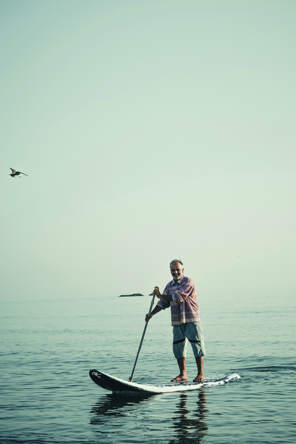 Al Bustan Beach - Stand up paddle boarding