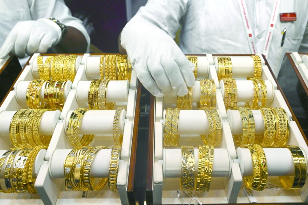 The price of gold in the Sultanate of Oman for 22 karat was RO 23.50 and according to traders, the surge was due to rising oil prices that followed the Russian-Ukrainian war.
