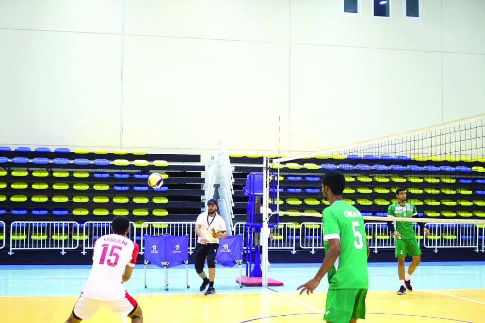 Oman volleyball team practice1