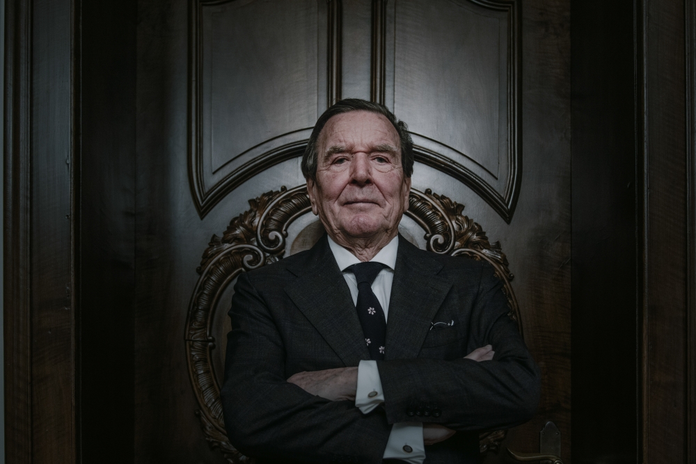 Gerhard Schröder, the former chancellor of Germany, at his home in Hannover, April 14, 2022.  (Laetitia Vancon/The New York Times)