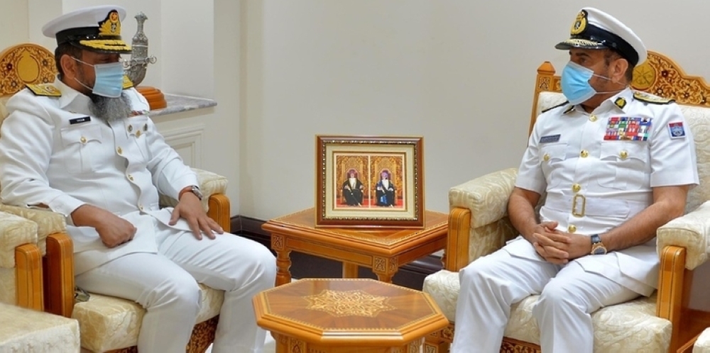 SAF Chief of Staff receives CTF-150 Commander
