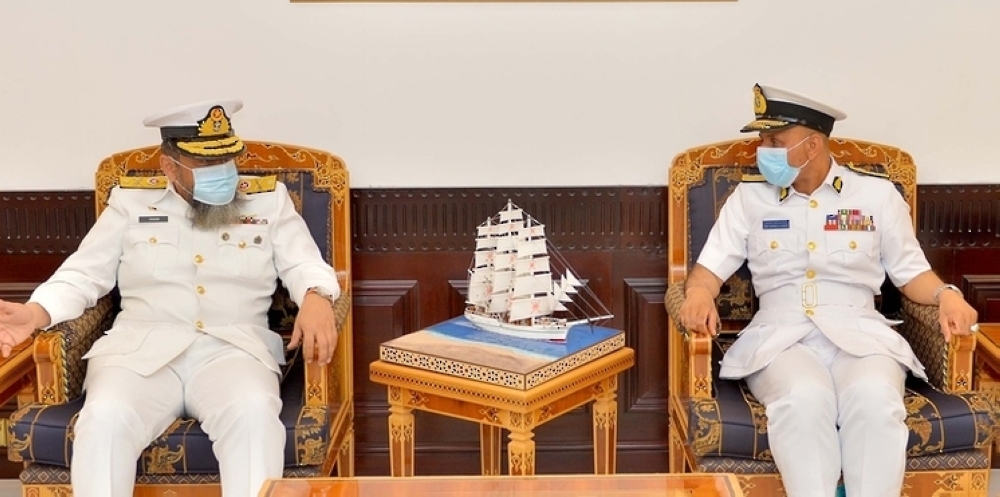 RNO Commander receives CTF-150 Commander