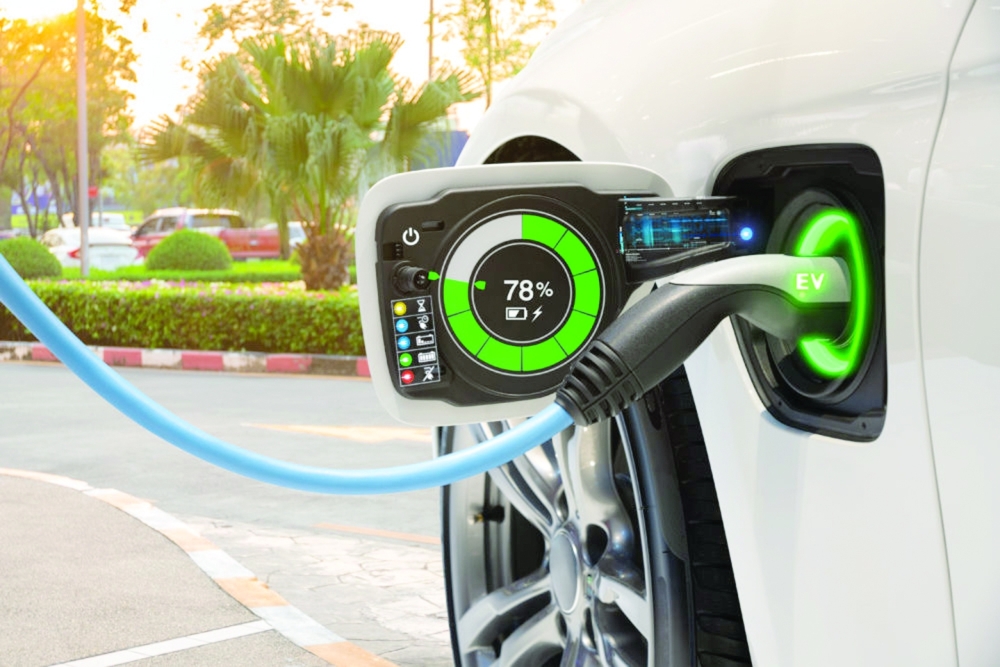 Panel debates future of electric cars Oman Observer